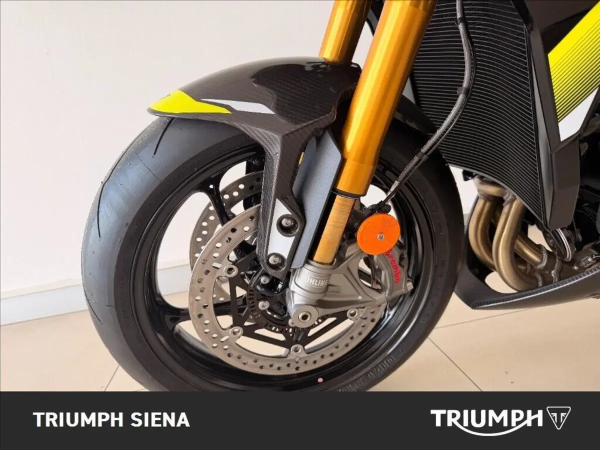 Triumph Street Triple 765 Moto2 (2026) (21)