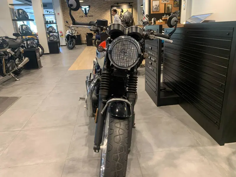 Triumph Bonneville T100 (2017 - 20) (5)