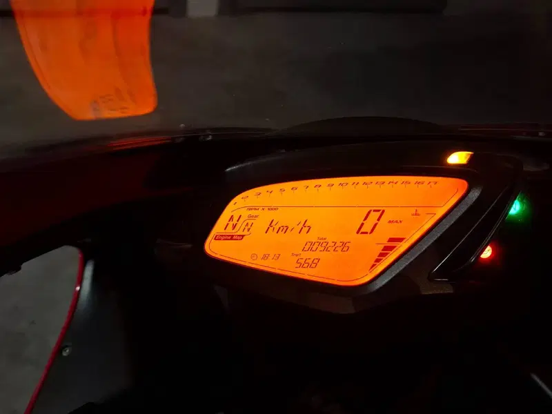 MV Agusta F3 675 EAS ABS (2011 - 17) (11)