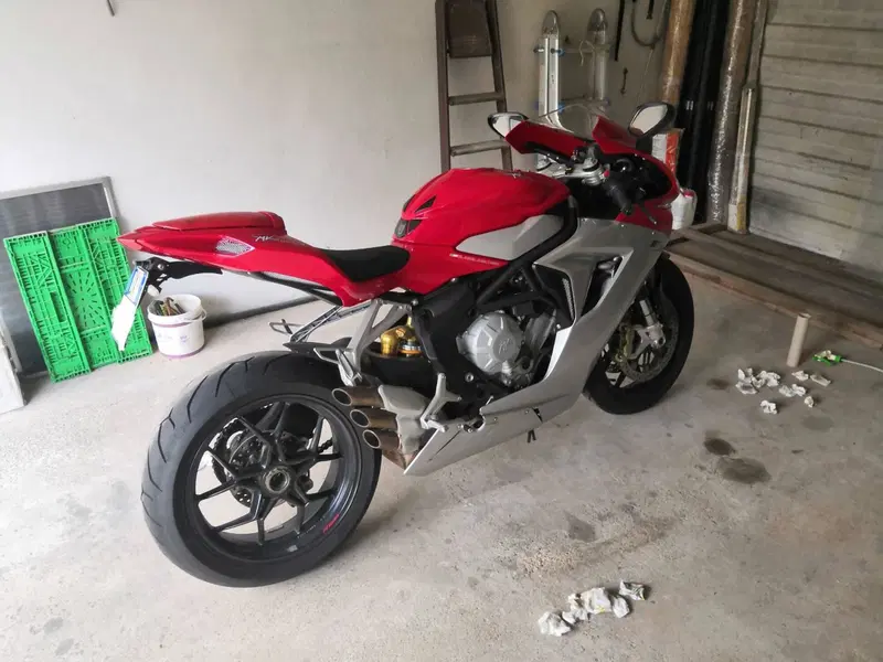 MV Agusta F3 675 EAS ABS (2011 - 17) (12)