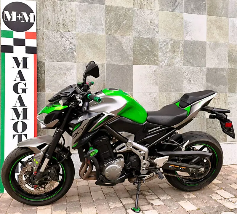 Kawasaki Z 900 (2019) (4)