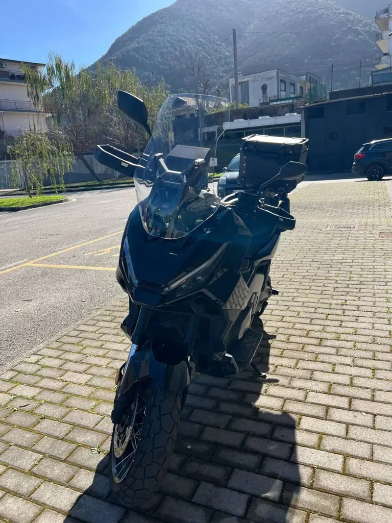 Honda X-ADV 750 Adventure (2025 - 26) (4)