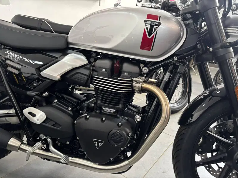 Triumph Speed Twin 900 (2025 - 26) (6)