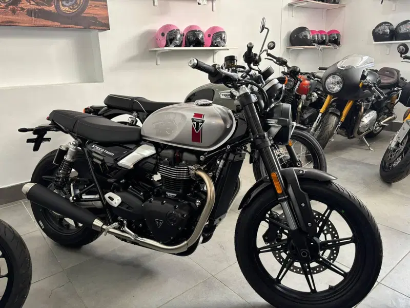 Triumph Speed Twin 900 (2025 - 26) (3)