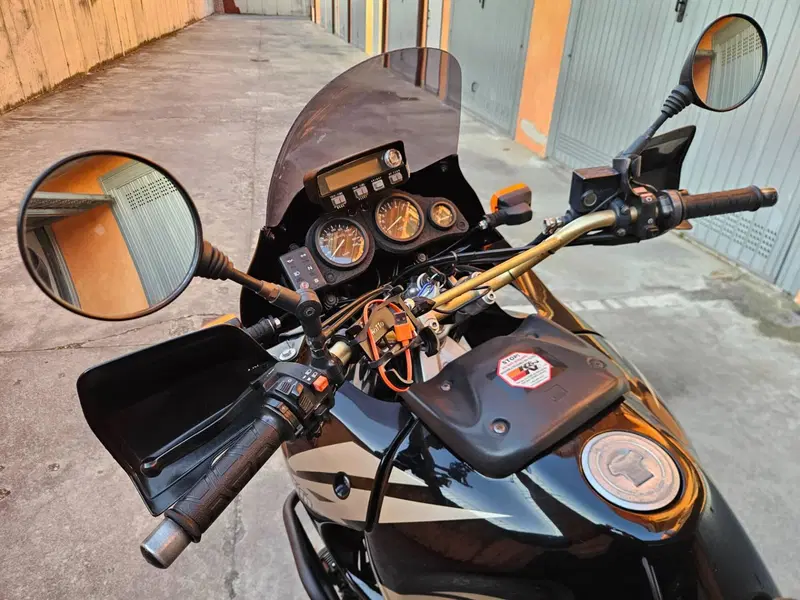 Honda Africa Twin XRV 750 (1996 - 02) (3)