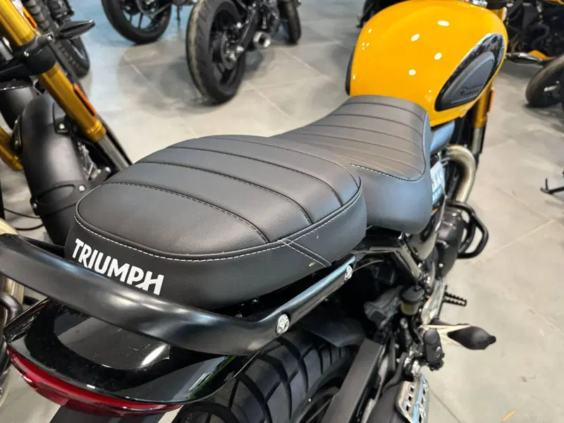 Triumph Scrambler 400 XC (2025 - 26) (5)