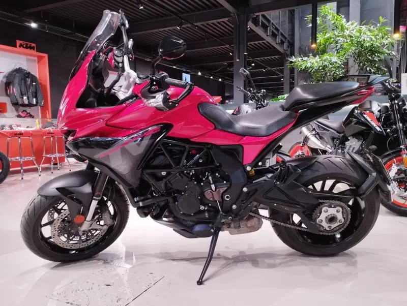 MV Agusta Turismo Veloce 800 R (2023 - 26) (6)