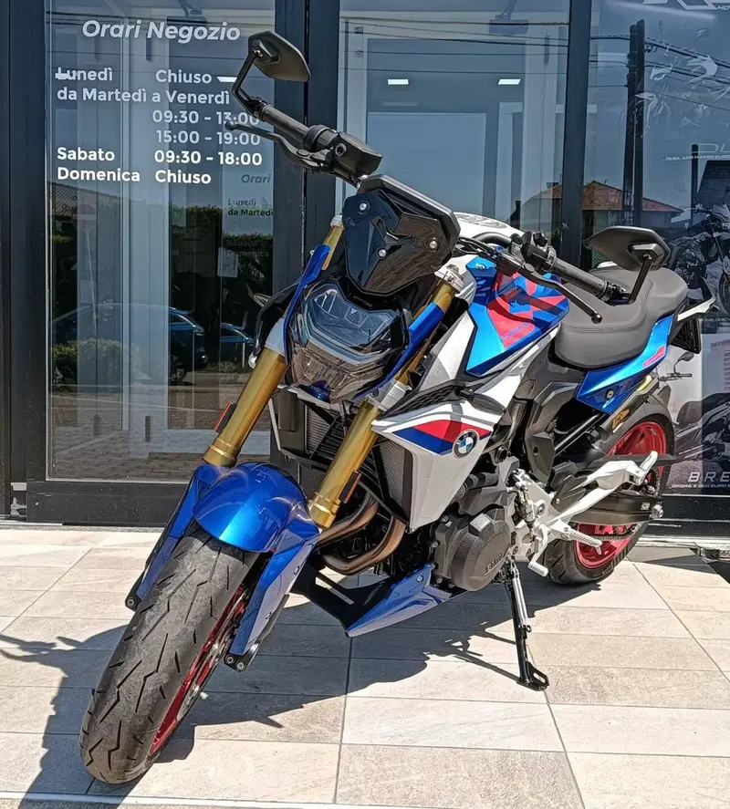 Bmw F 900 R (2025 - 26) (3)