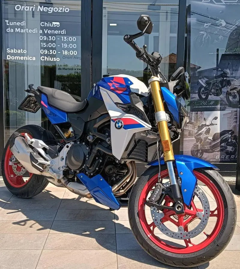 Bmw F 900 R (2025 - 26) (4)