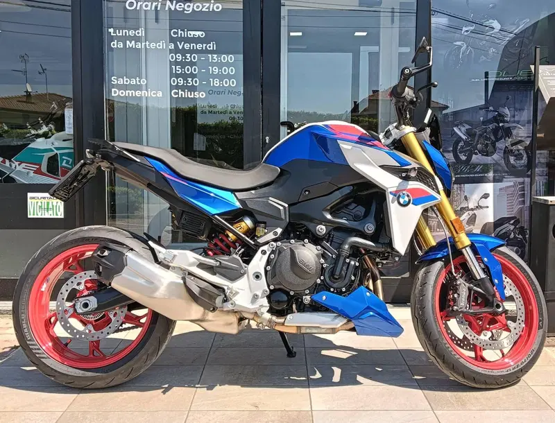 Bmw F 900 R (2025 - 26)