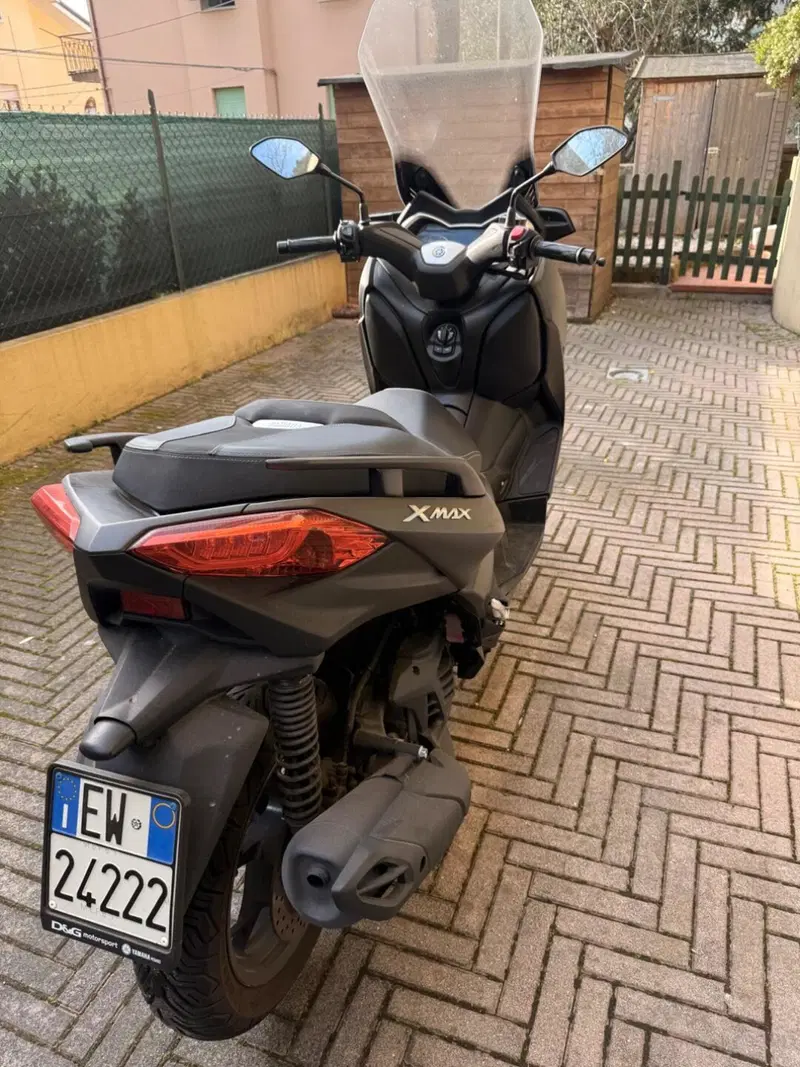 Yamaha X-Max 125 (2021 - 24) (3)