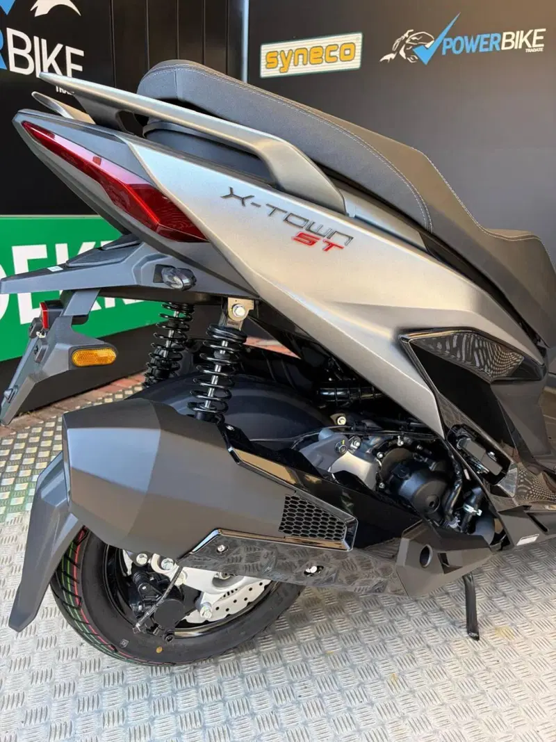 Kymco X-Town 250ST (2026) (3)