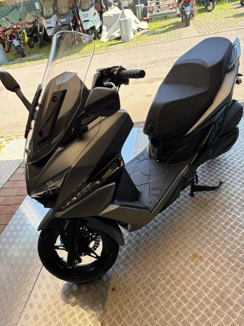Kymco X-Town 250ST (2026) (11)