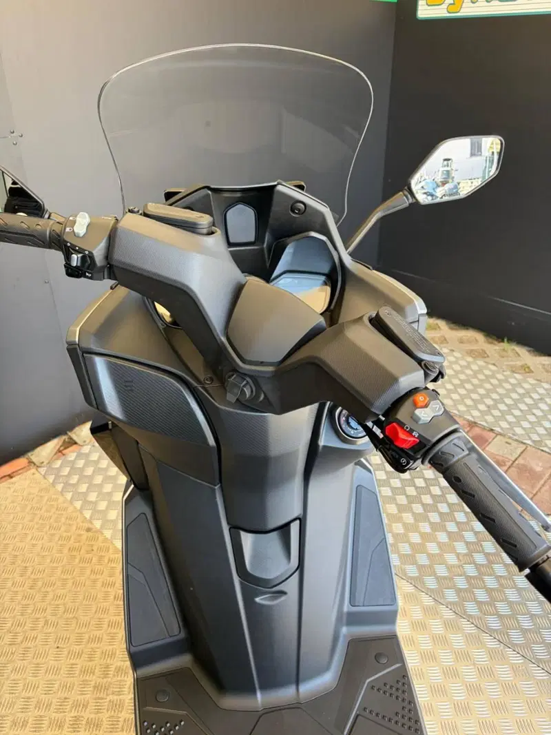 Kymco X-Town 250ST (2026) (16)