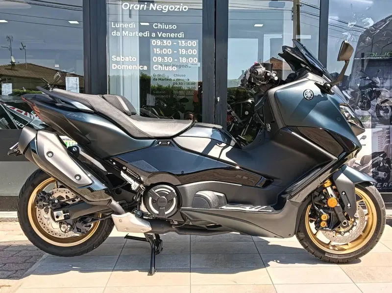 Yamaha T-Max 560 Tech Max (2022 - 24)