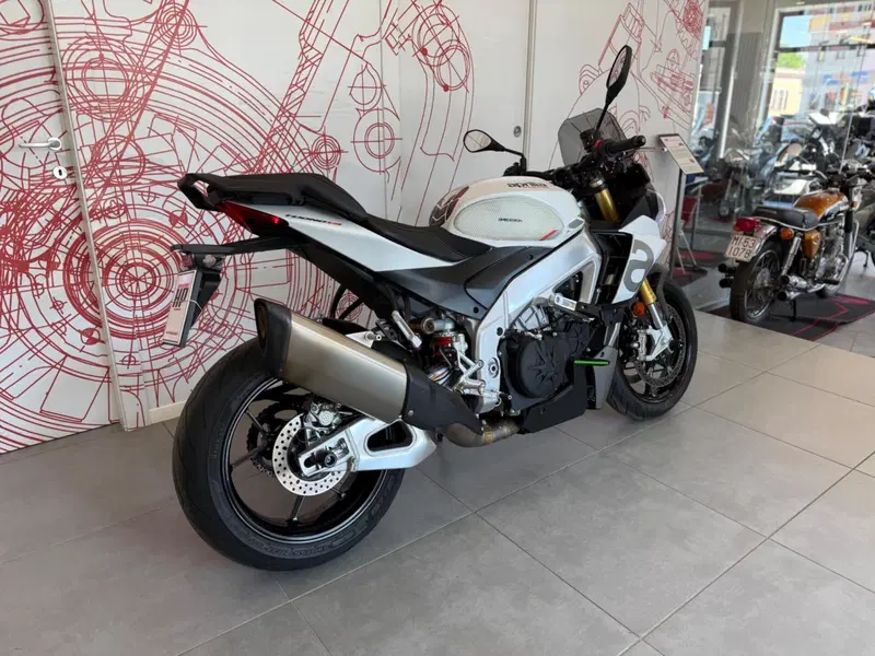 Aprilia Tuono V4 (2021 - 24) (3)