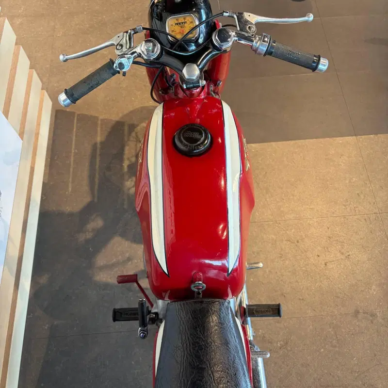 Moto Morini Corsaro 125 (3)
