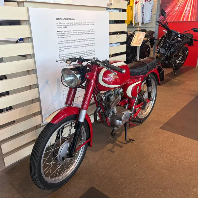 Moto Morini Corsaro 125 (9)