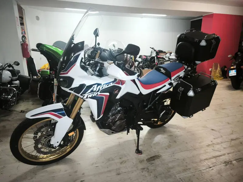Honda Africa Twin CRF 1000L DCT ABS (2016 - 17) (4)
