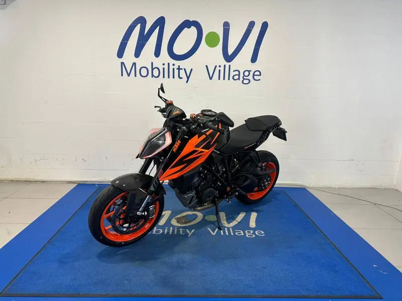 KTM 1290 Super Duke R (2019) (6)