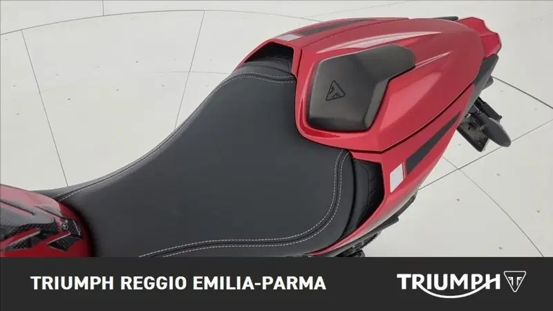 Triumph Street Triple 765 RS (2023 - 26) (13)