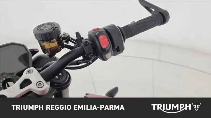 Triumph Street Triple 765 RS (2023 - 26) (10)