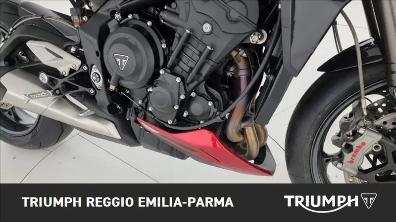 Triumph Street Triple 765 RS (2023 - 26) (19)