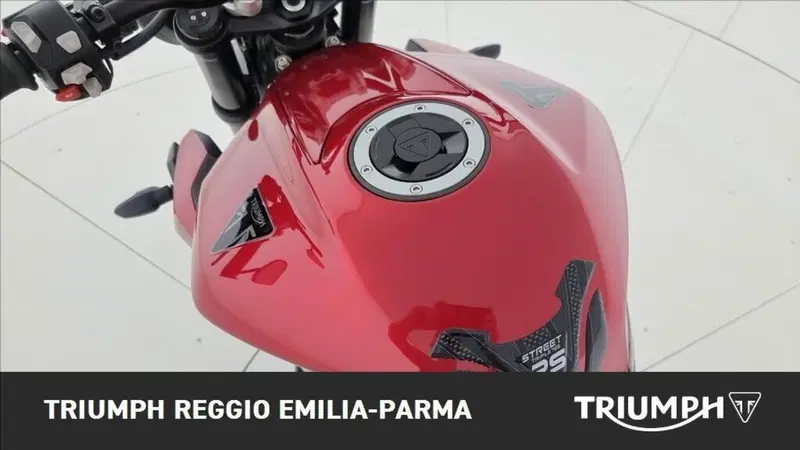 Triumph Street Triple 765 RS (2023 - 26) (12)