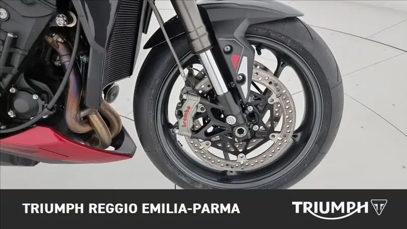 Triumph Street Triple 765 RS (2023 - 26) (20)