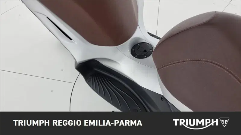 Piaggio Beverly 300 i.e. ABS-ASR (2016 - 20) (10)