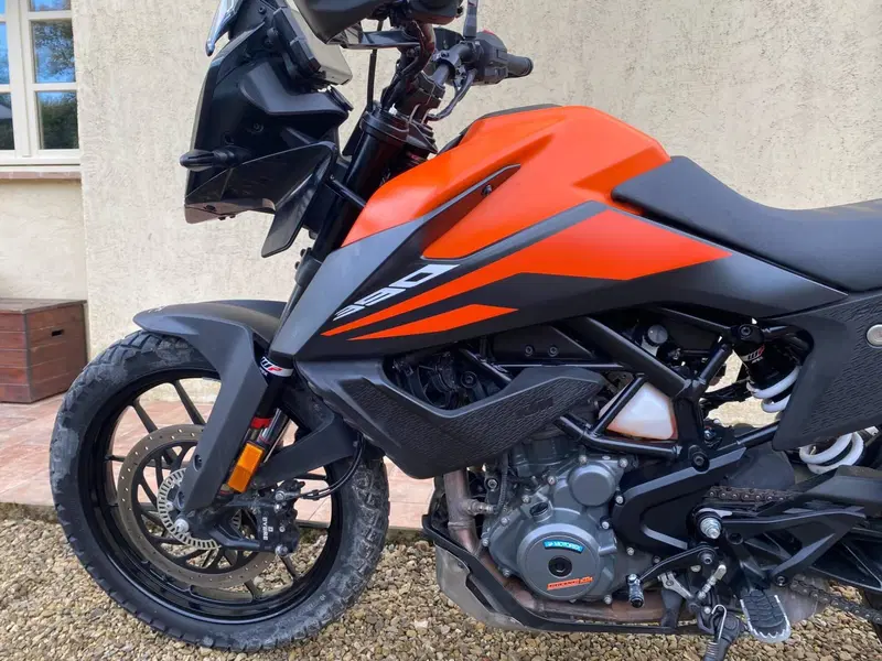 KTM 390 Adventure (2020) (2)
