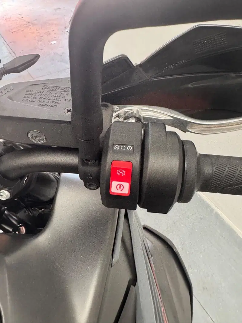 KTM 890 Adventure (2021) (4)