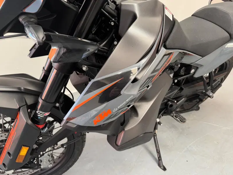 KTM 890 Adventure (2021) (6)