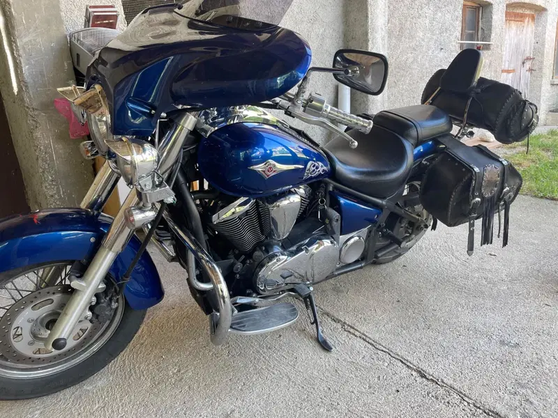 Kawasaki Vulcan VN 900 Classic (2006 - 10) (7)