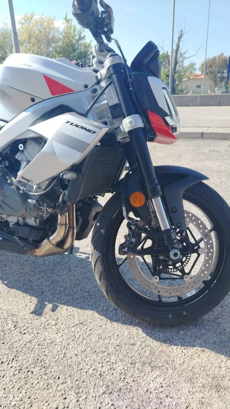 Aprilia Tuono 457 (2025 - 26) (7)