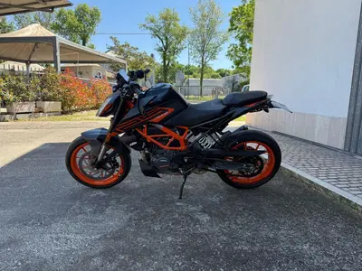 KTM 125 Duke (2021 - 23) usata