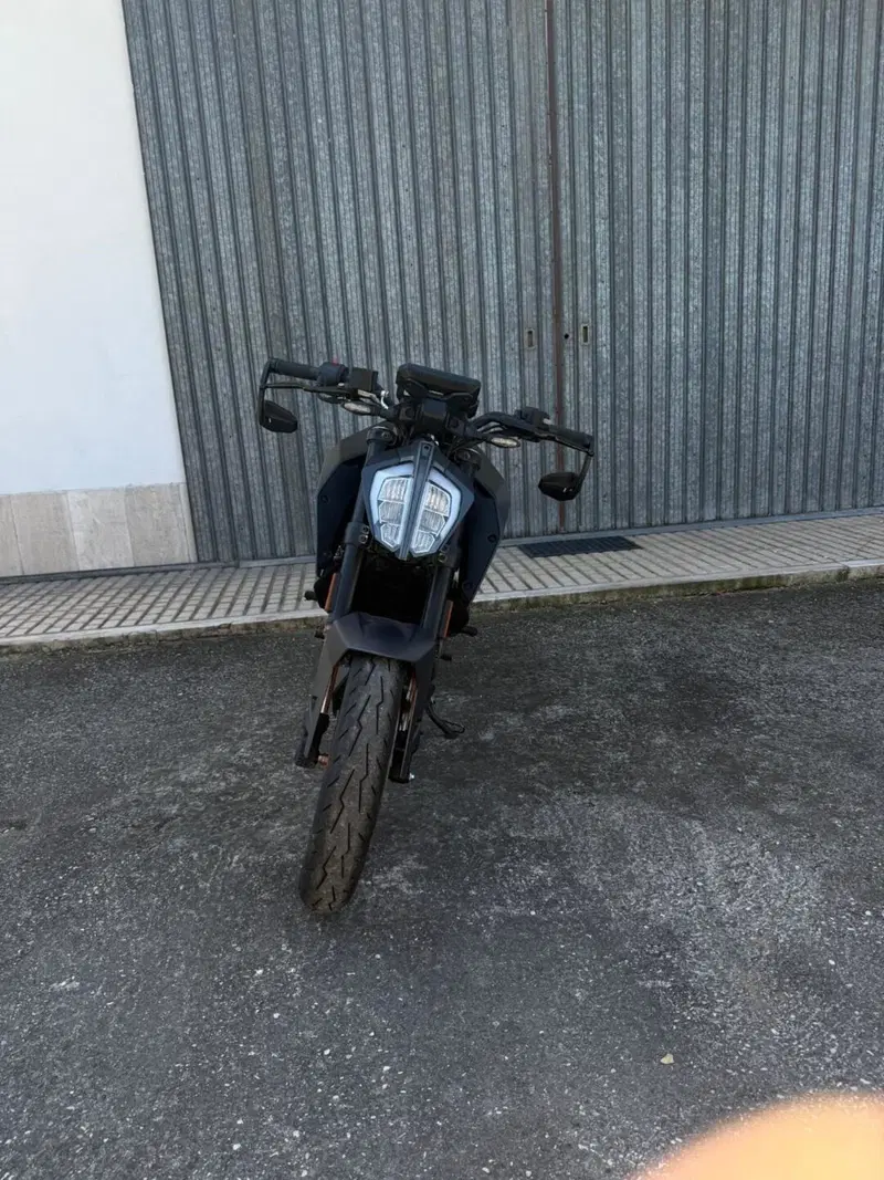 KTM 125 Duke (2021 - 23) (2)