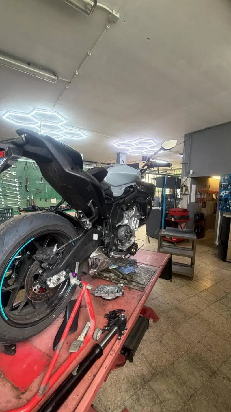 CFMOTO 675NK (2025 - 26) (5)