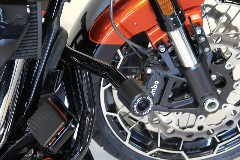 Harley-Davidson CVO Street Glide (2023) (4)