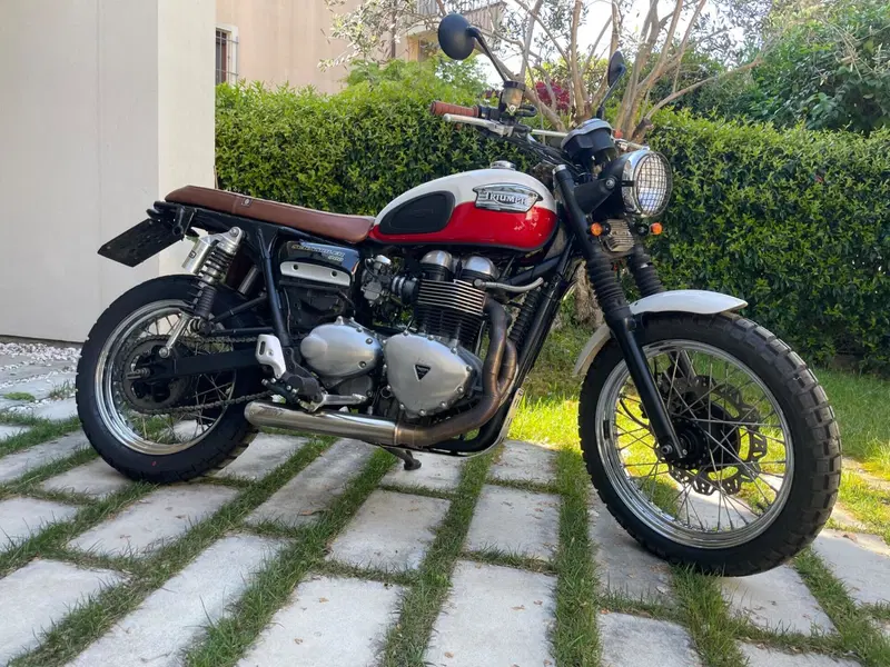 Triumph Scrambler (2006 - 17) (2)