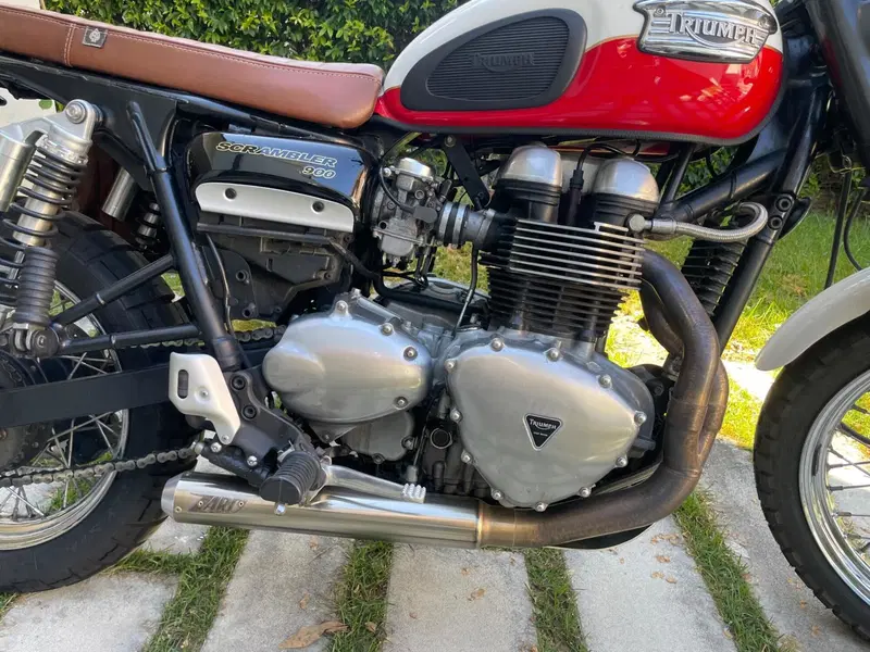 Triumph Scrambler (2006 - 17) (3)