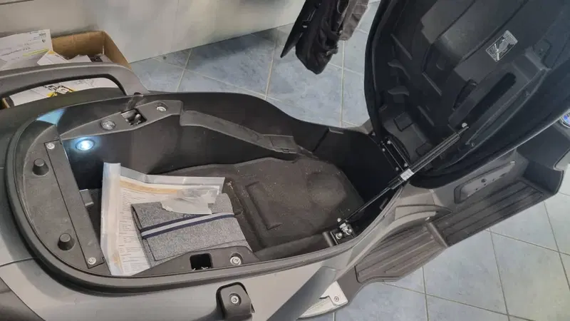 Kl Brera 350 GT (2025 - 26) (5)