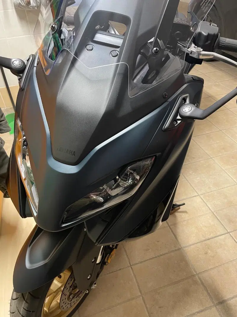 Yamaha T-Max 560 Tech Max (2022 - 24) (3)