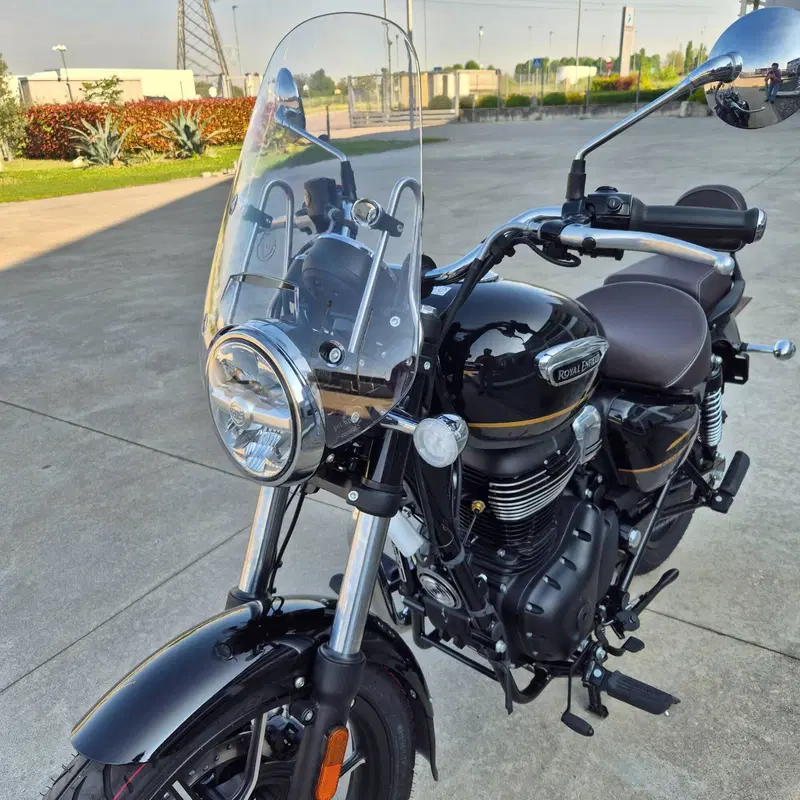 Royal Enfield Meteor 350 Aurora (2024 - 26) (5)