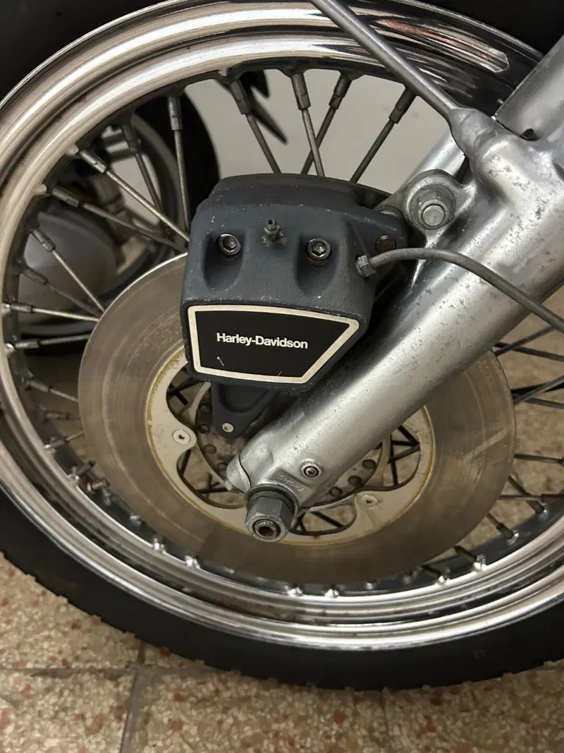 Harley-Davidson Xlh 1000 (5)