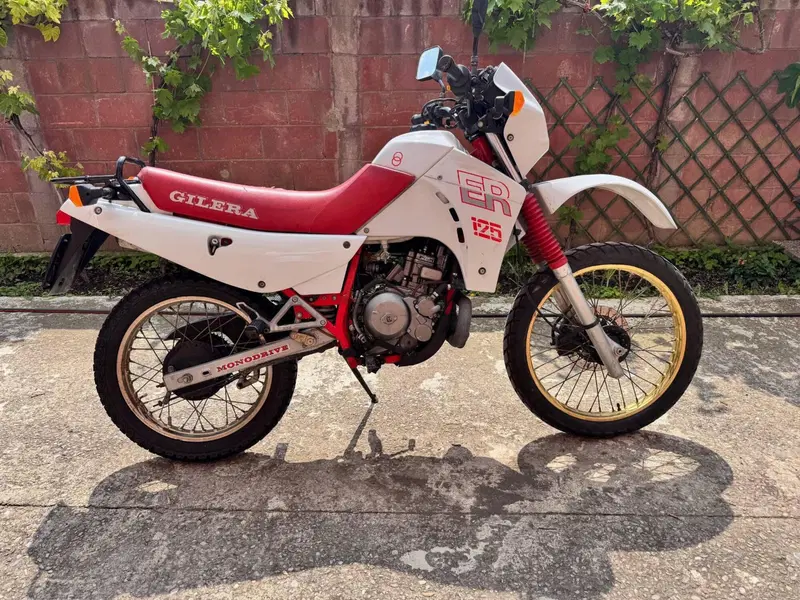 Gilera 125 ER (2)