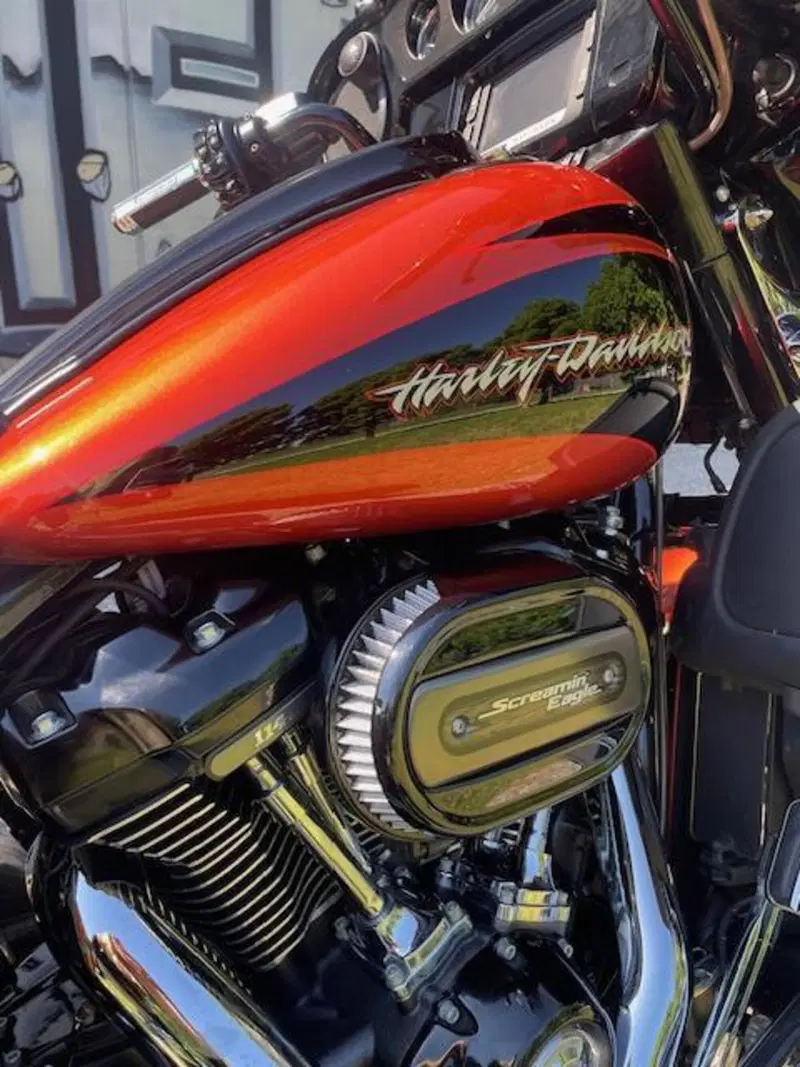 Harley-Davidson 114 Street Glide Special (2019 - 20) - FLHXS (4)