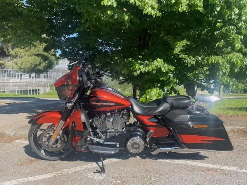 Harley-Davidson 114 Street Glide Special (2019 - 20) - FLHXS (3)