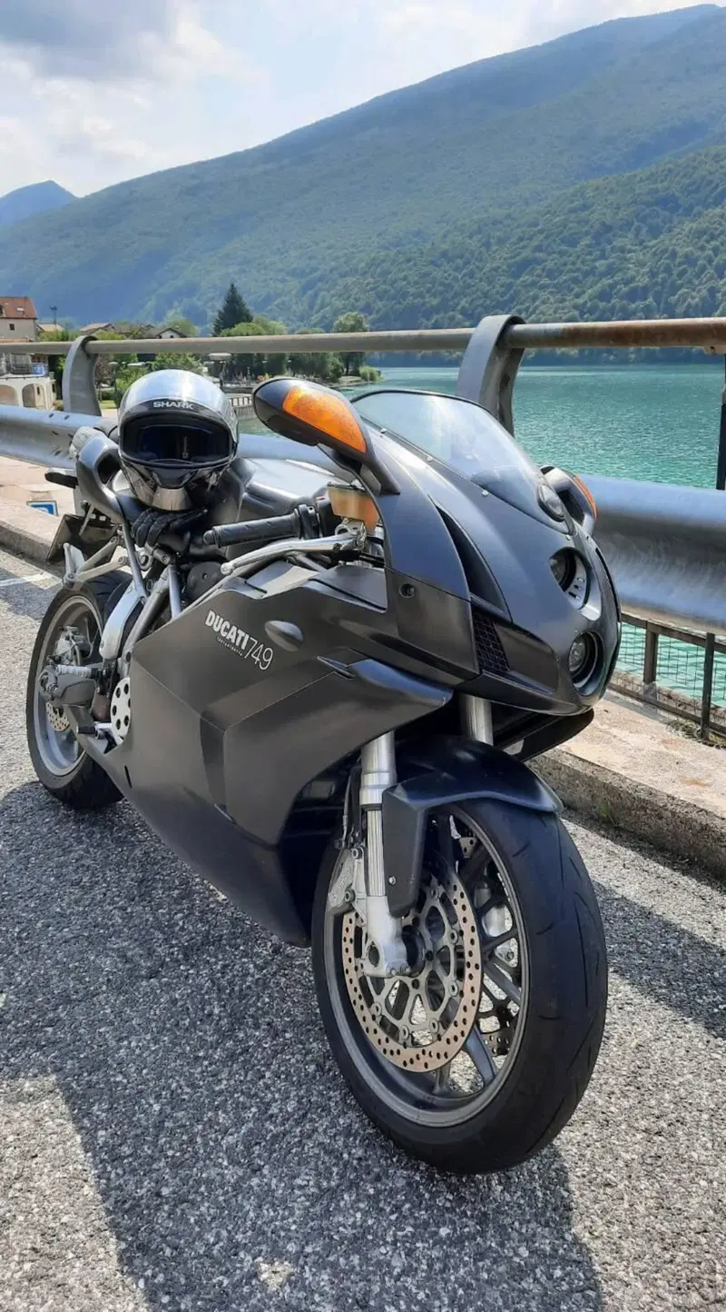 Ducati 749 Dark (2003 - 07)