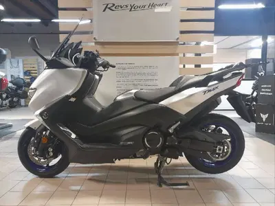 Yamaha T-Max 530 SX (2017 - 19) usata